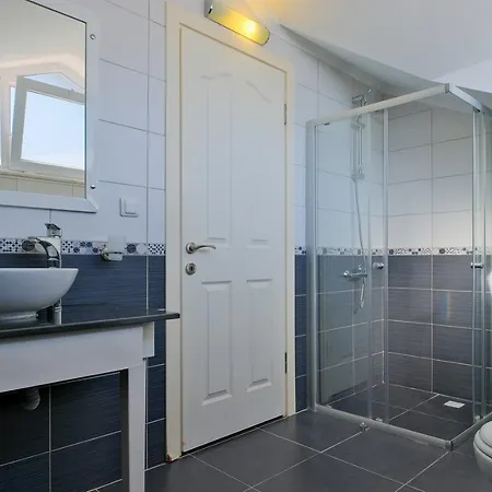 Orka Crystal 别墅 厄吕代尼兹