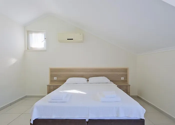 Orka Crystal Villa *