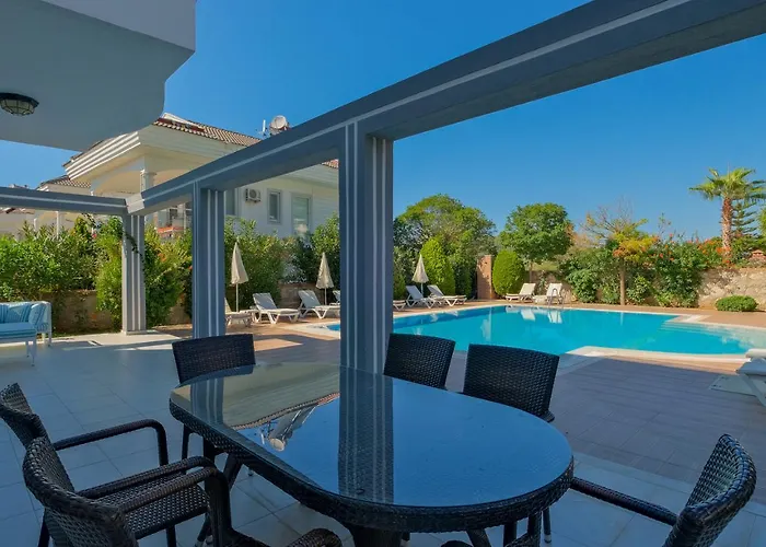 Orka Crystal Villa *