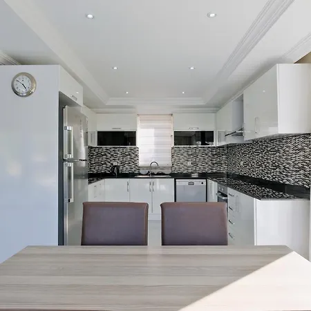 Orka Crystal Villa Öludeniz